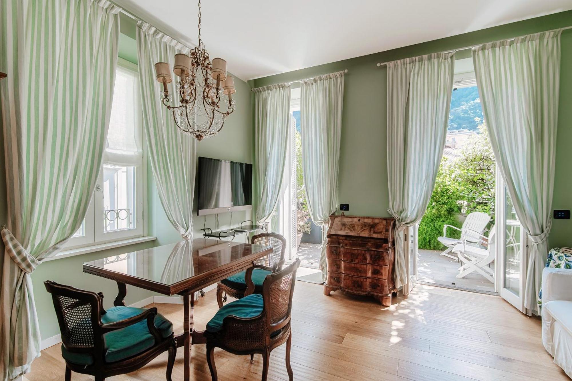 Green Home 65 - The House Of Travelers كومو المظهر الخارجي الصورة