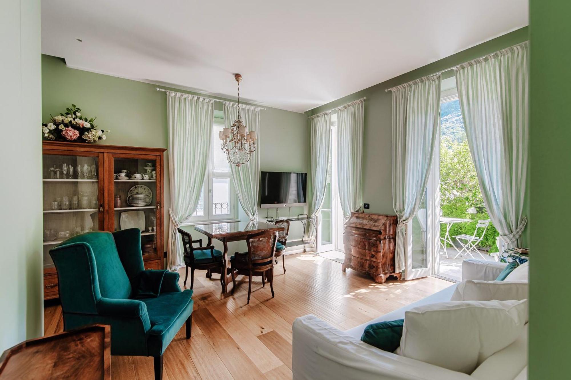Green Home 65 - The House Of Travelers كومو المظهر الخارجي الصورة