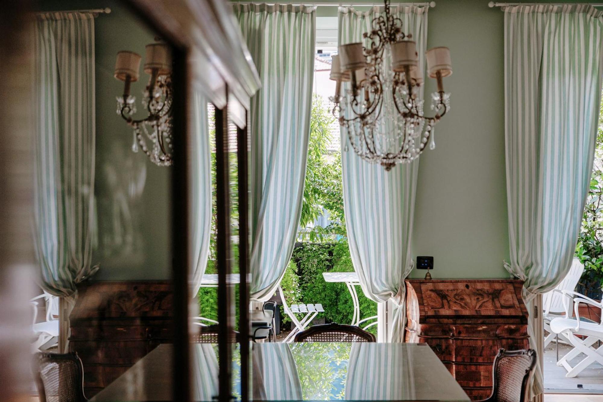 Green Home 65 - The House Of Travelers كومو المظهر الخارجي الصورة