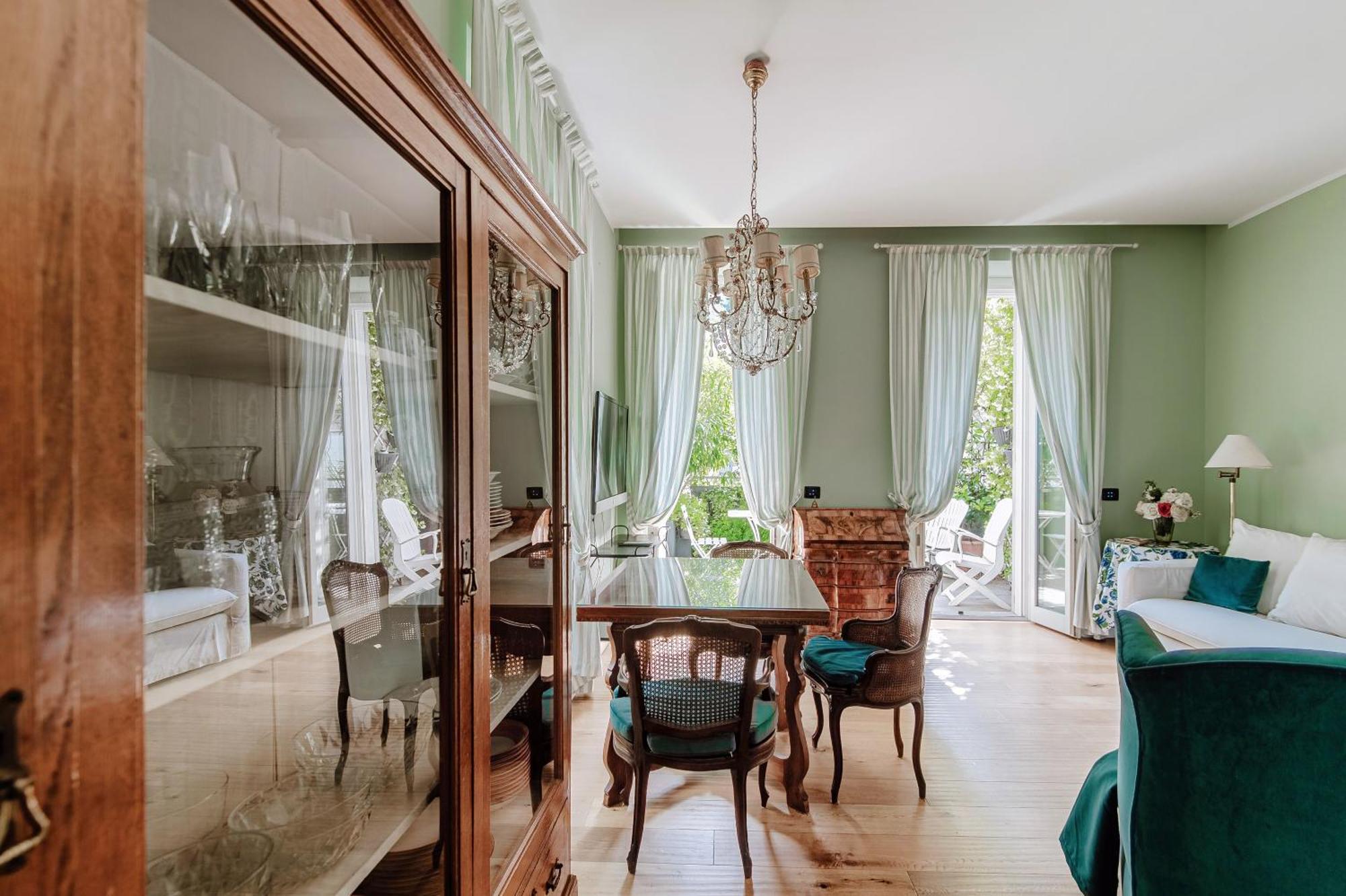 Green Home 65 - The House Of Travelers كومو المظهر الخارجي الصورة